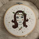 Dreamy Portrait. Un proyecto de Bordado y Diseño textil de jaiart - 19.03.2026