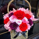 RED AND PINK. Projekt z dziedziny  Dekoracja wnętrz, Projektowanie wnętrz, DIY, Architektura krajobrazu, Kompoz i cje kwiatowe i botaniczne użytkownika WONG SOK I - 11.04.2026