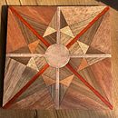 First try of marquetry technic. Un progetto di Artigianato, Falegnameria , Design di accessori, Interior design e DIY di Tatiana Golieva - 22.04.2026