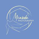 Manual de marca MIRANDA PHOTOGRAPHY. Un progetto di Br, ing, Br, identit, Design, Graphic design e Design di loghi di Laura - 14.05.2026