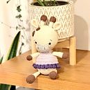 Proyecto final del curso "Amirugumi para principiantes". Un progetto di Amigurumi, Artigianato, Uncinetto, Textile Design e Design di giocattoli di Yasna Medina Norambuena - 15.06.2026