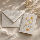 I miei prodotti con la carta riciclata. Un proyecto de Artesanía, Bellas Artes, Papercraft, Encuadernación, DIY y Diseño de papelería				 de g_hensemberger - 28.09.2026