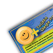 Tarjetas de promoción. Design project by Marlon Hernández G - 04.21.2010