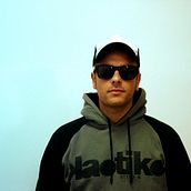 Mi mundo feliz. Un projet de Design , Illustration traditionnelle , et Photographie de david_pujol_costa - 04.04.2011