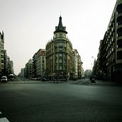 Barcelona Ausente. Photograph project by LorEna Markovich - 04.20.2012