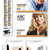 ABC Punto Radio. Design, Traditional illustration, 3D, and Advertising project by María José Ámez Suárez - 10.15.2012