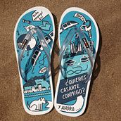 Chanclas muy especiales. Design, and Traditional illustration project by Almudena Pérez - 08.27.2013