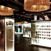 PROYECTO STAND COMUNIDAD Y AYUNTAMIENTO DE MADRID FITUR  2013 . Desain, Fotografi, Iklan, Dan 3D proyek oleh archemists_3d - 10.24.2013