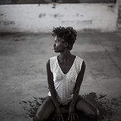 Harusi Usiku (Noche de bodas). Photograph, and Design project by Iria Parga Arled - 11.22.2013