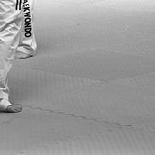 TKD. Entre el tapiz y las sombras. Un proyecto de Fotografía de Yolanda Rodríguez - 08.04.2014