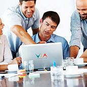 Vía Consulting. Un proyecto de Br, ing e Identidad y Diseño Web de Gastón Rojas - 27.05.2014
