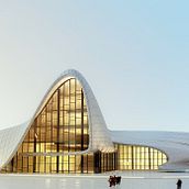Heydar Aliyev based on Zahaa Hadid´s Building. Architecture project by Lemons Bucket CB - 08.21.2014