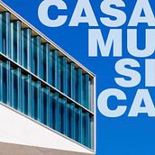 Casa da Música en Oporto. Un progetto di Architettura e Fotografia di Fernando Carrasco Fotografía de Arquitectura - 10.11.2014