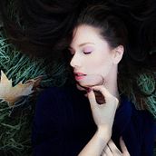 Cassandra Bankson. Direção de arte, Fotografia, e Pós-produção fotográfica projeto de Ira Kononenko - 14.01.2015
