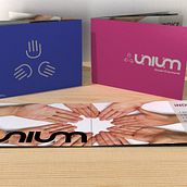 Dossier Unium. Un progetto di 3D, Br, ing, Br, identit, Design, Design editoriale e Graphic design di Óscar Domínguez Leal - 11.02.2015