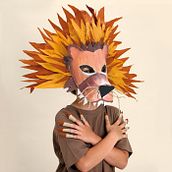 Libro de disfraces en papel y cartón . Un proyecto de Dirección de arte, Diseño de vestuario, Diseño editorial, Artesanía, Diseño, Diseño gráfico y Educación de Bea de Rivera Marinel.lo - 15.02.2015