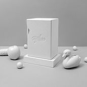 Pack de 10 películas porno.. Un proyecto de Cine, Ilustración tradicional y Packaging de Tata&Friends - 10.03.2015