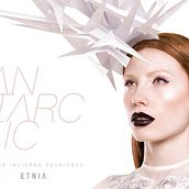 ANTARCTIC. Costume Design, and Photograph project by Luis Beltrán - 03.14.2015