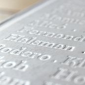 Exposición Ocultos Ein Projekt aus dem Bereich Br, ing und Identität, Kunstleitung, Design, Verlagsdesign und Grafikdesign von Juan Luis Valle de la Rúa - 20.03.2015