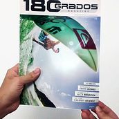 Magazine de Surf & Skate. Un progetto di Direzione artistica, Design e Design editoriale di Fabio Korsos - 30.06.2013
