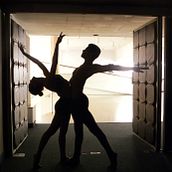 Butaca Ficticia . Fine Arts, Film, Art Direction, Lighting Design, Graphic Design, Set Design, Photograph, Painting, Photograph, and Post-production project by Cosme Huerta - 04.13.2015