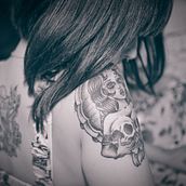 Tattooed girl. Photograph project by Laura Carbonell - 03.06.2015