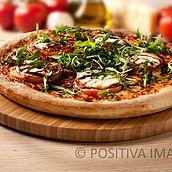 POSITIVA para Pizza Hut. Design, and Photograph project by Silvia Belloso Lázaro - 05.03.2015