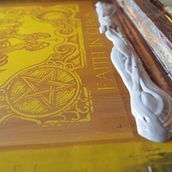 ESTAMPADO EN PLASTISOL (Etacarinae Crust Punk). Een project van Zeefdruk van GRAFFITIS - SERIGRAFIA - 03.06.2015