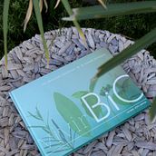 VIVIR BIO: LIBRO ECOLÓGICO SOBRE COCINA BIOLÓGICA Ein Projekt aus dem Bereich Design, Verlagsdesign, Grafikdesign und Fotografie von Victoria Soto Santos - 03.06.2015