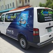 Wrap Unidades Intertours. Br, ing, Identit, Design, Graphic Design, and Advertising project by Mirchar Medrano - 10.01.2015