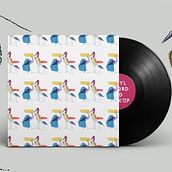 Packaging //  Vinyl // Pattern // Mockup(Graphic Burger). Un progetto di Product design, Graphic design, Illustrazione tradizionale e Packaging di Joana - 09.09.2015