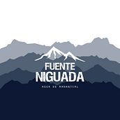 Aguacana, concepto y diseño de nueva imagen para empresa embotelladora de agua de manantial Ein Projekt aus dem Bereich Br, ing und Identität, Design und Verpackung von Alex Gomez - 12.09.2015