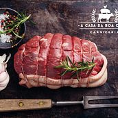 A CASA DA BOA CARNE . Un projet de Br, ing et identité, Design , Design graphique, Publicité, T, pographie, Direction artistique, Photographie, Illustration traditionnelle , et Marketing de Aleks Figueira - 27.12.2015