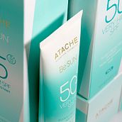 Naming & Packaging design. Br, ing, Identit, Art Direction, Graphic Design, and Packaging project by TOO LOVERS DESIGN - 01.24.2016