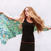 Silk scarves & shawl designs by mokami on Etsy. Accessor, Design, Product Design, Costume Design, and Photograph project by Noel del Mar - 04.10.2016