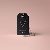 Inverted / Identidad. Un proyecto de Diseño de Georgina Maldera - 10.04.2016