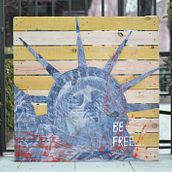 CUADRO LIBERO. Técnicas mixtas sobre palet. . Street Art, Fine Arts, and Painting project by MirandaMarte - 05.25.2016