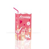 Packaging para leche de fresas. Un proyecto de Diseño de juegos, Ilustración tradicional y Packaging de Claudia Mosquera - 01.06.2016
