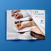 Tríptico cursos CSR Academy. Editorial Design, and Graphic Design project by María Rodríguez Vázquez - 06.04.2016