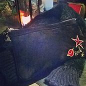 Sobres bordados. . % Samanta Balart tarafından hazırlanan Aksesuar Tasarımı projesi - 08.02.2016