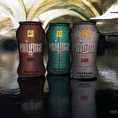 Latas de cerveza.. Un projet de Direction artistique, Design , Conception de produits, Design graphique , et Packaging de Manuel Gómez P. - 03.09.2016