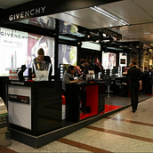 Givenchy. Interactive Design project by Cristina Lobo - 09.07.2016