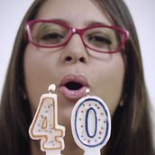 Comercial Óptica Caroní - 40 Aniversario. Photograph, Post-production, Advertising, TV, and Video project by Luis Rafael Betancourt - 08.02.2016