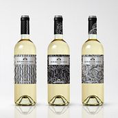 Señorio de Nava - Packaging vino Blanco. Br, ing, Identit, Design, and Packaging project by estudiodavinci - 09.19.2016