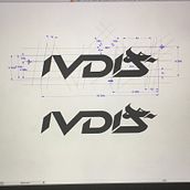 Diseño del logotipo de IVDIS (monograma a usar mas adelante: Dragón). Industrial Design project by Cesar Giraldo - 10.12.2016