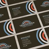 Tradophenia. Br e ing e Identidade projeto de Helen Sotillo - 03.01.2016