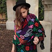 XOLO - URBAN WEAR AND HOME GIFTS WITH A MEXICAN STYLE. Un proyecto de Diseño de producto y Diseño de vestuario de HIVAN ARVIZU - 27.10.2016