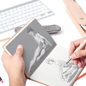 Ilustraciones a lápiz montadas en Mockups. Graphic Design, and Traditional illustration project by Sara Cabiedas Jiménez - 10.27.2016