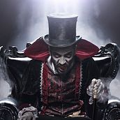 Selfie Halloween. Un proyecto de Dirección de arte, Fotografía y Post-producción fotográfica		 de Pitu López - 31.10.2016