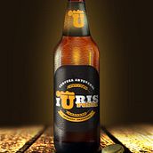 Iuris Cerveza Artesanal Ein Projekt aus dem Bereich Design, Grafikdesign und Verpackung von Maria Eugenia Leiva - 03.09.2016